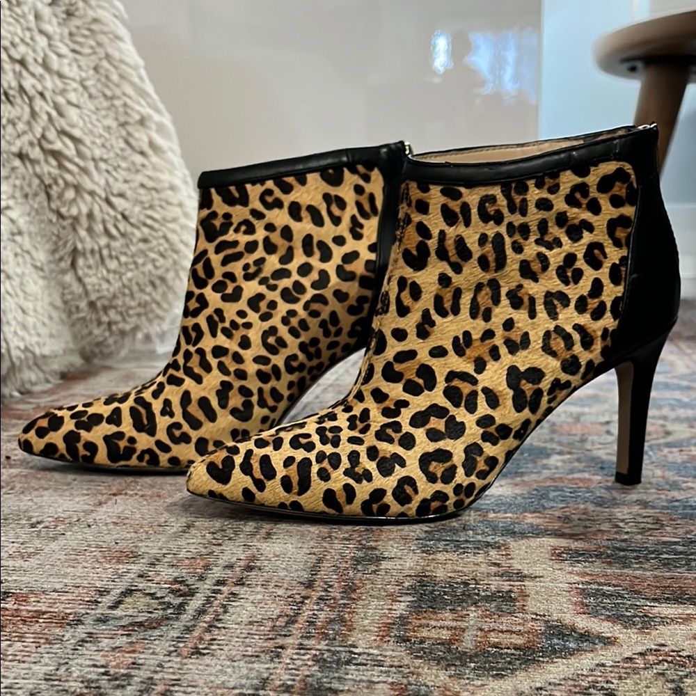 Adrienne Vittadini Booties | Size 8.5